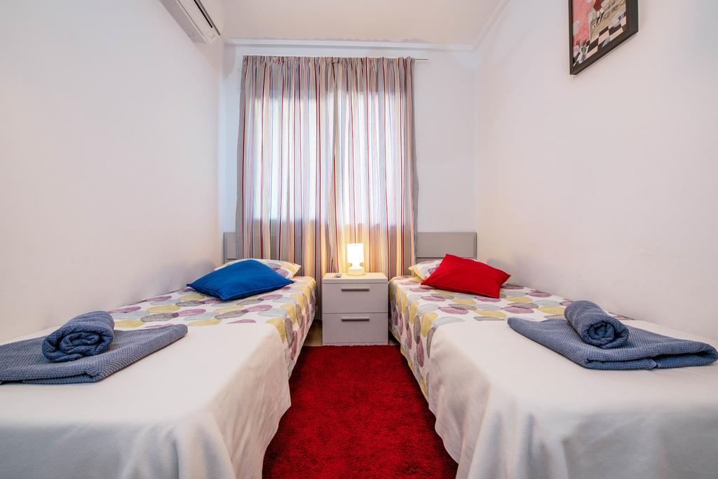 Alicante Apartments Εξωτερικό φωτογραφία